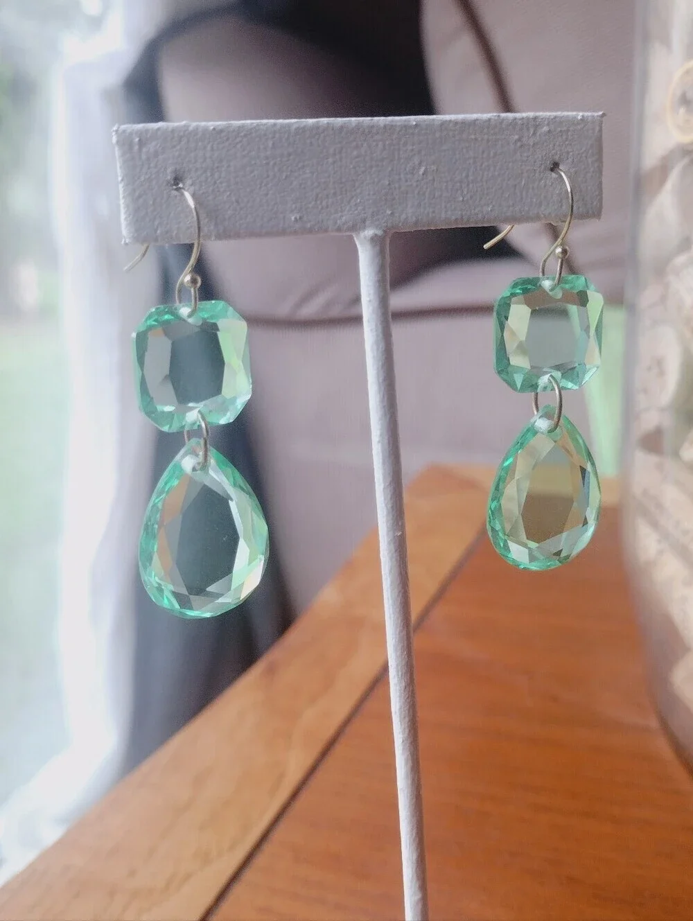 Elegant Green Crystal Drop Earrings Sparkling Statement Dangle Jewelry Glam
